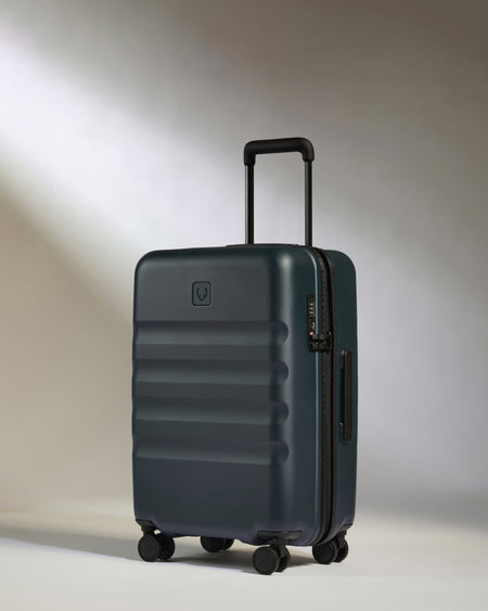 Large Carry-on Luggage Set in Indigo Blue - Icon Stripe