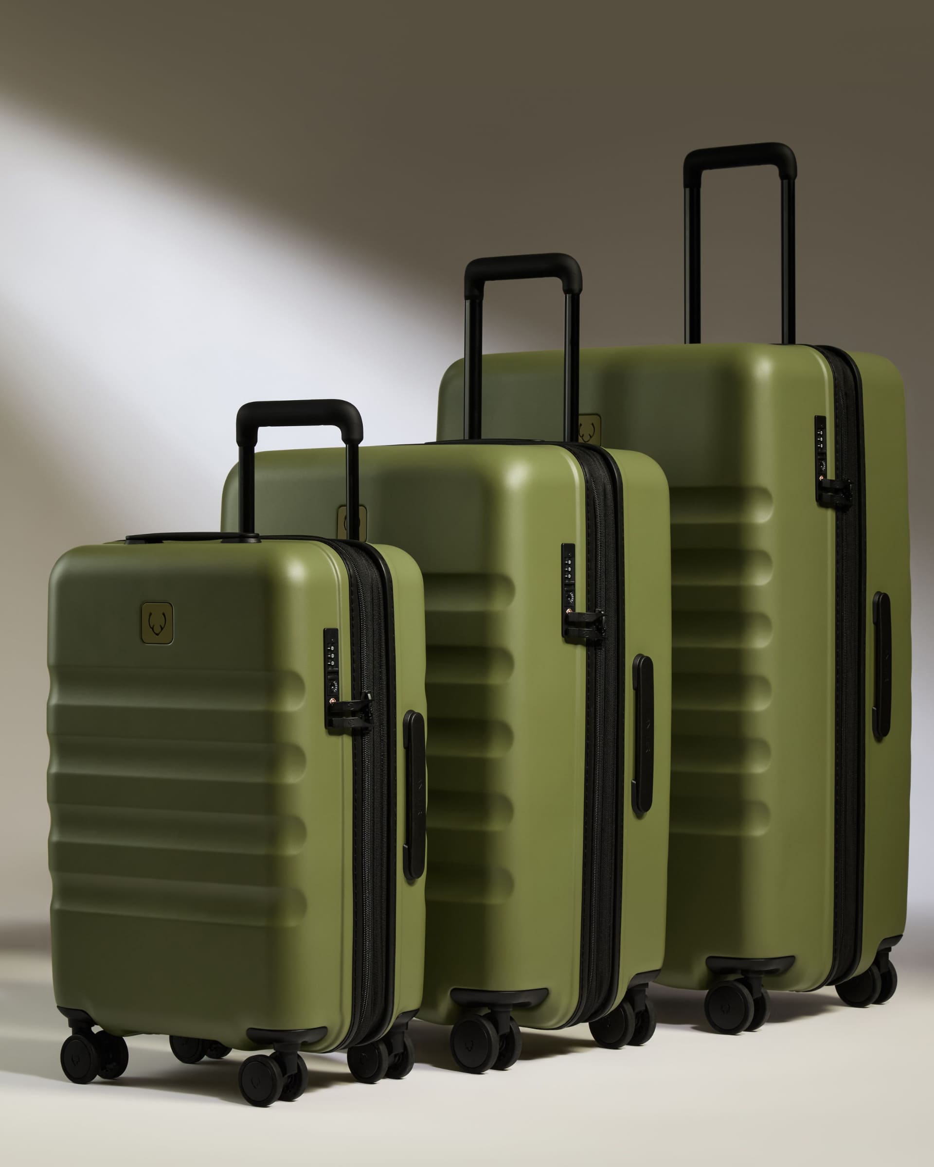 Expandable Carry on Luggage Set in Green Icon Stripe Lightweight Hard Shell Suitcase Antler USA