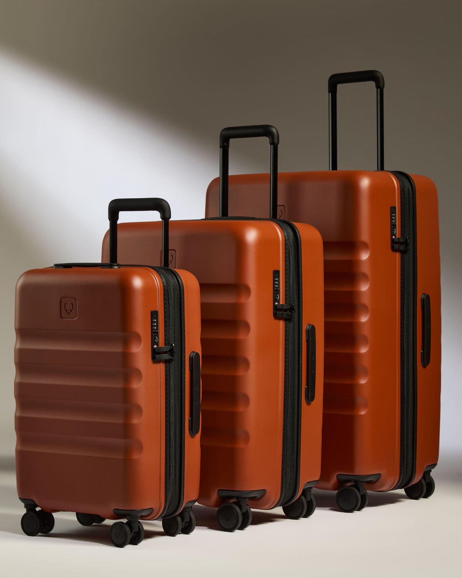 Expandable Carry-on Luggage Set in Maple Red - Icon Stripe