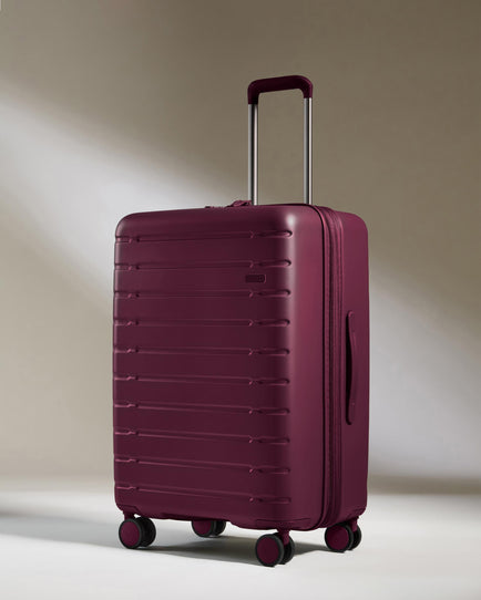 Medium Suitcase in Berry Red - Stamford 2.0