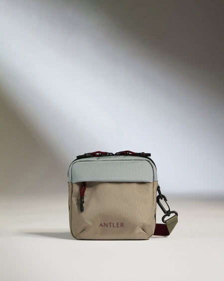 Discovery Crossbody Bag in Mist Blue