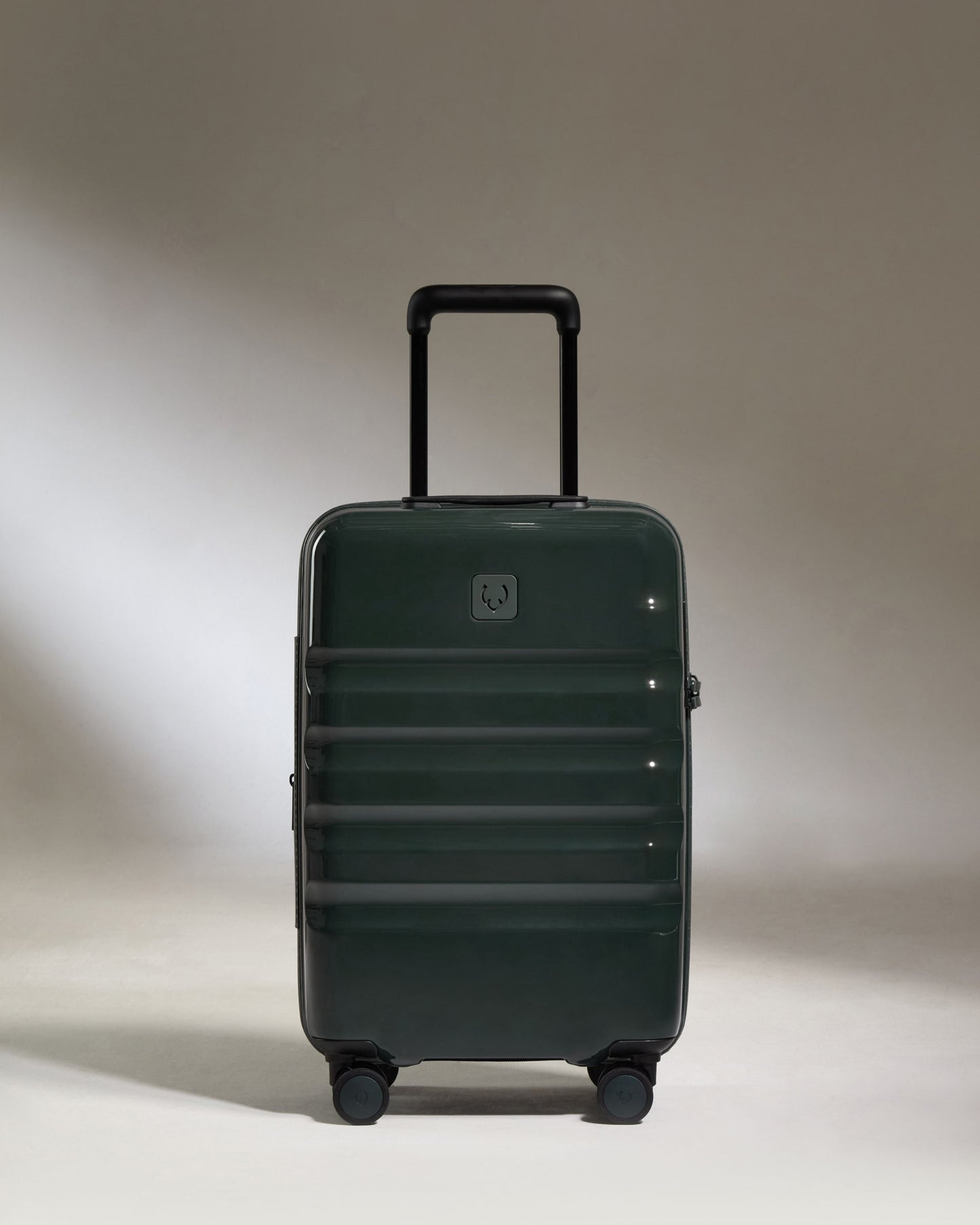 Expandable Carry-on Luggage in Green Gloss - Icon Stripe