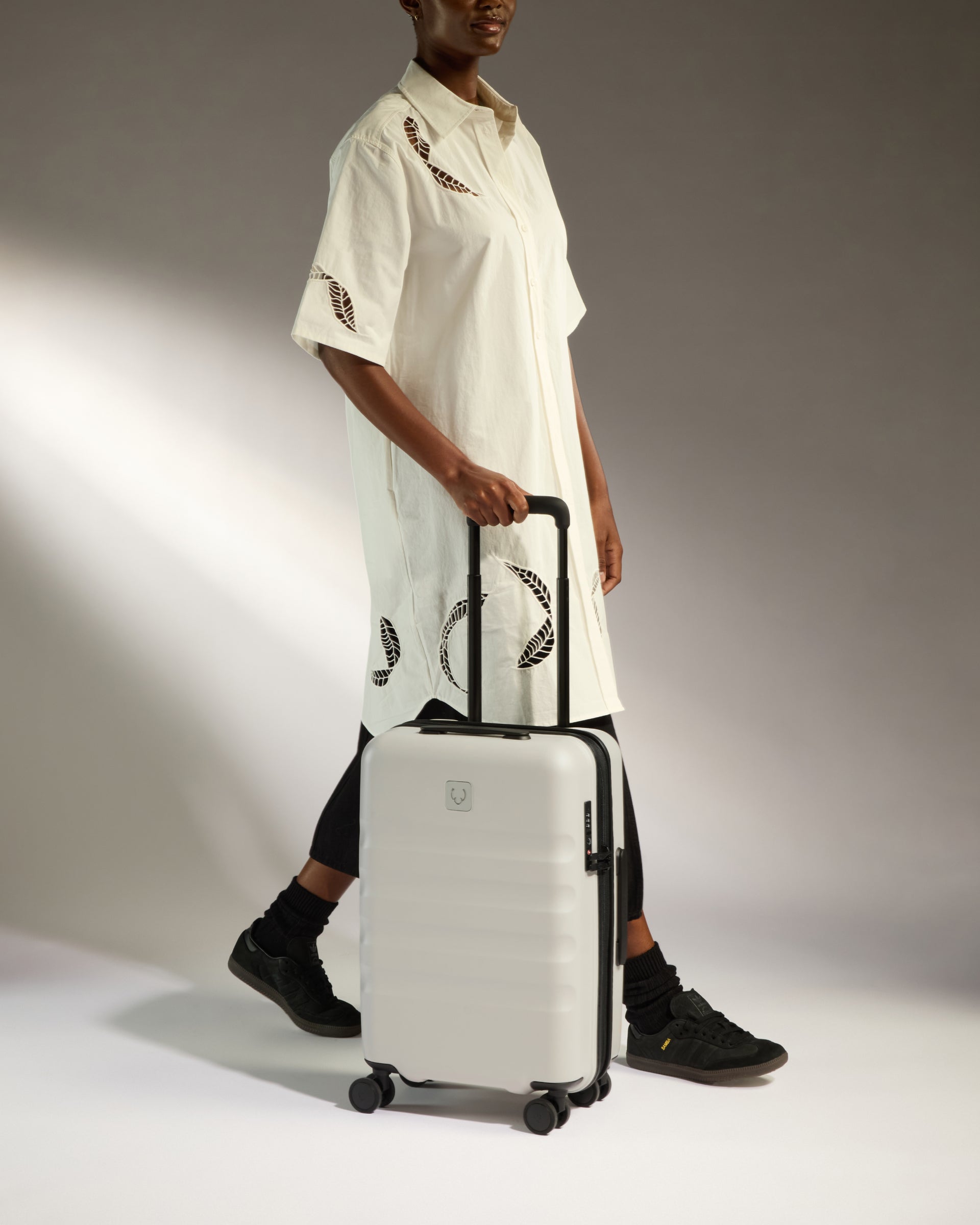 Carry on luggage antler online