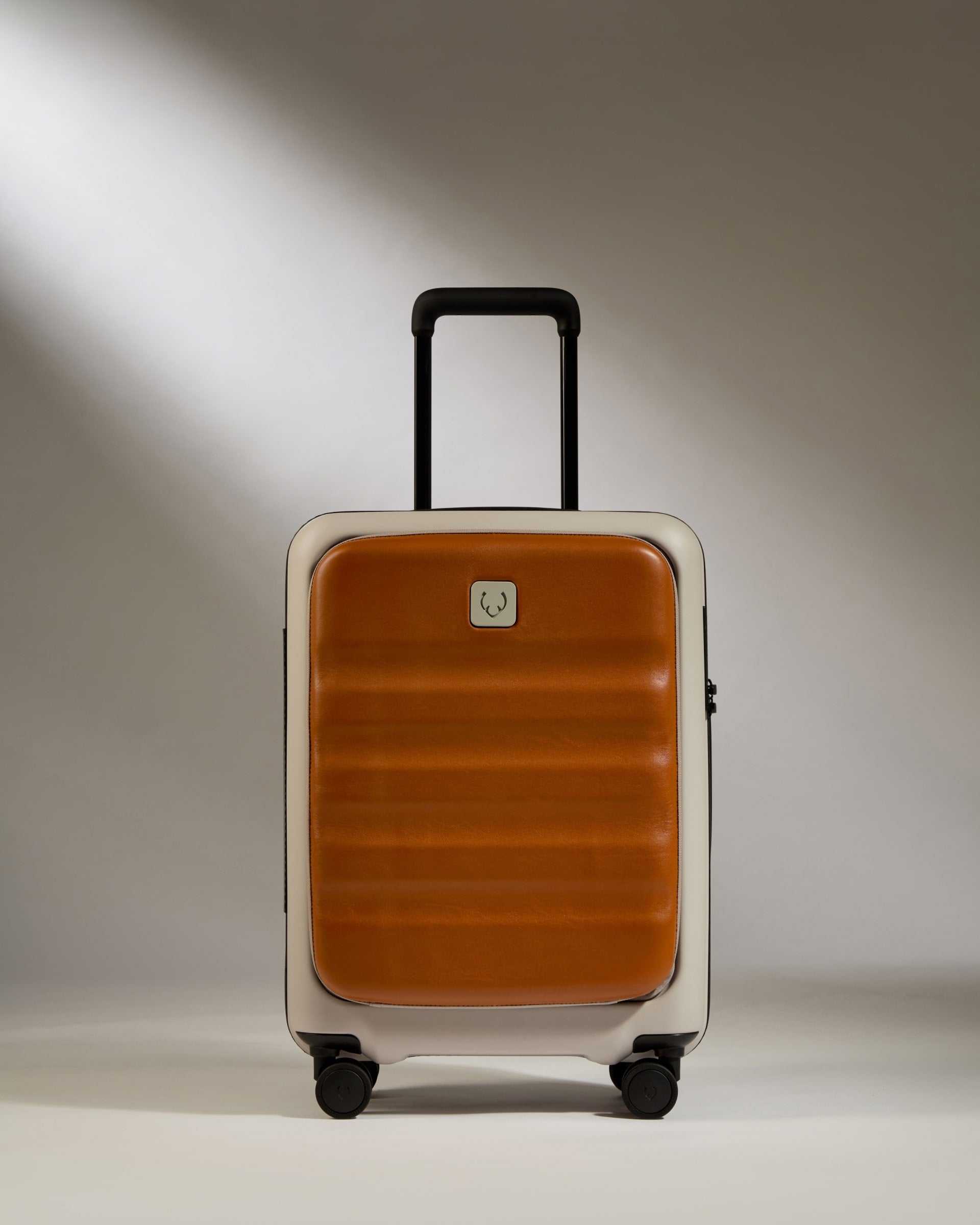 Carry on with Pocket Luggage in Tan Leather 1914 Collection