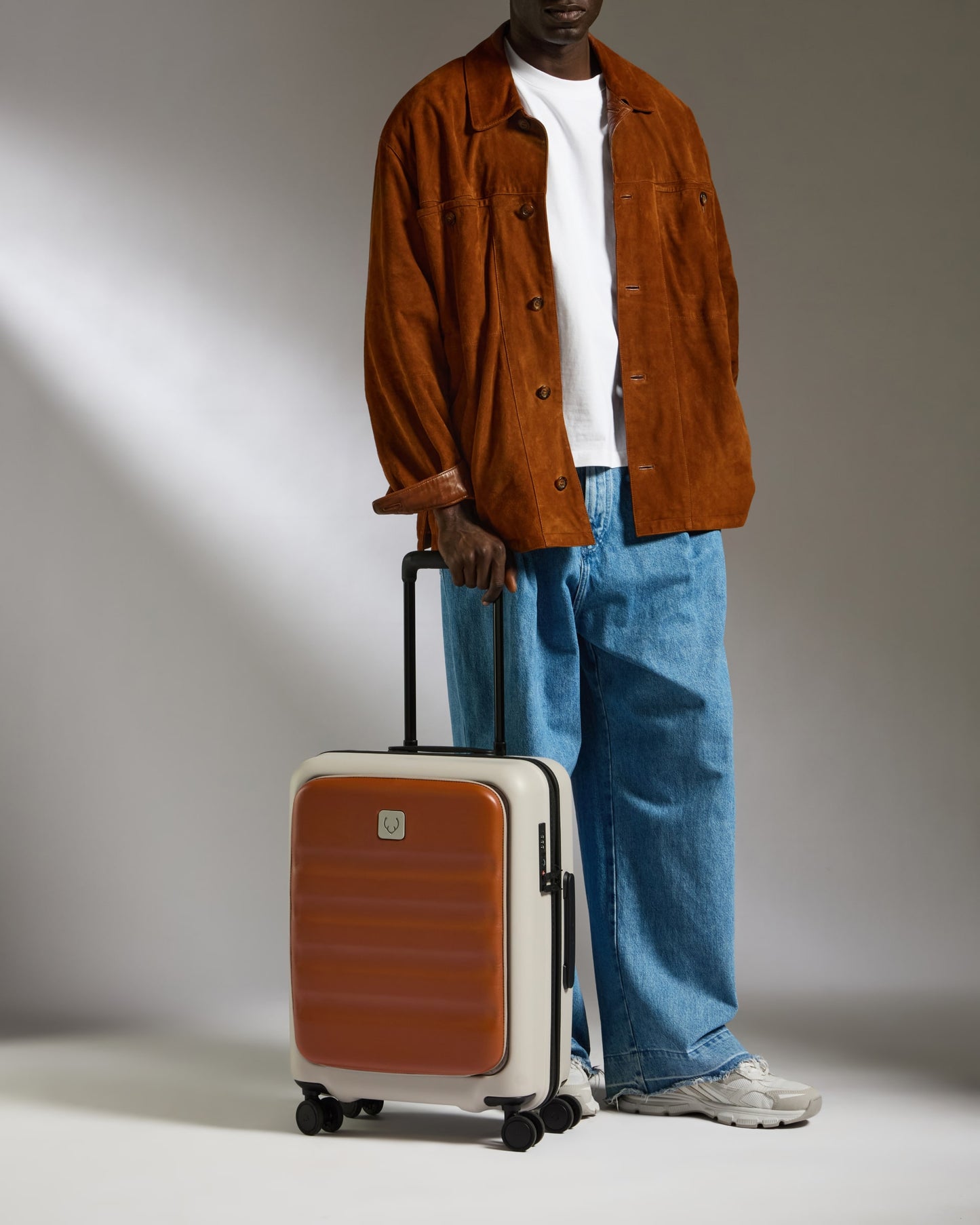 Carry-on with Pocket Luggage in Tan Leather - 1914 Collection