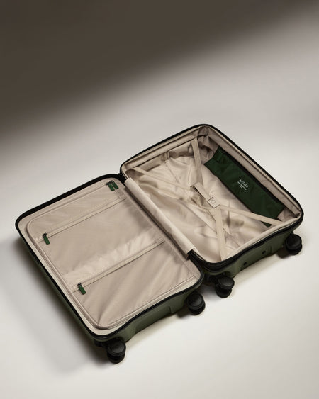 Medium Luggage in Fern Green - Icon Stripe