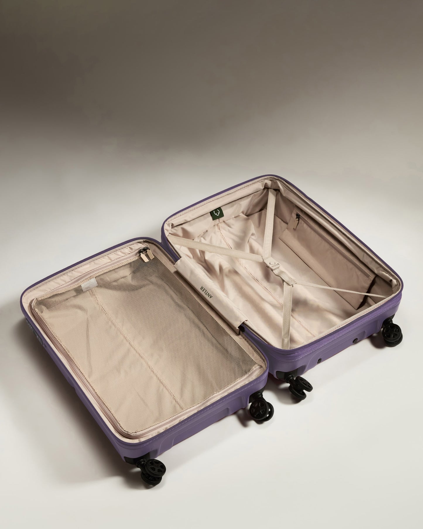 Medium Luggage in Thistle Purple - Single Stripe