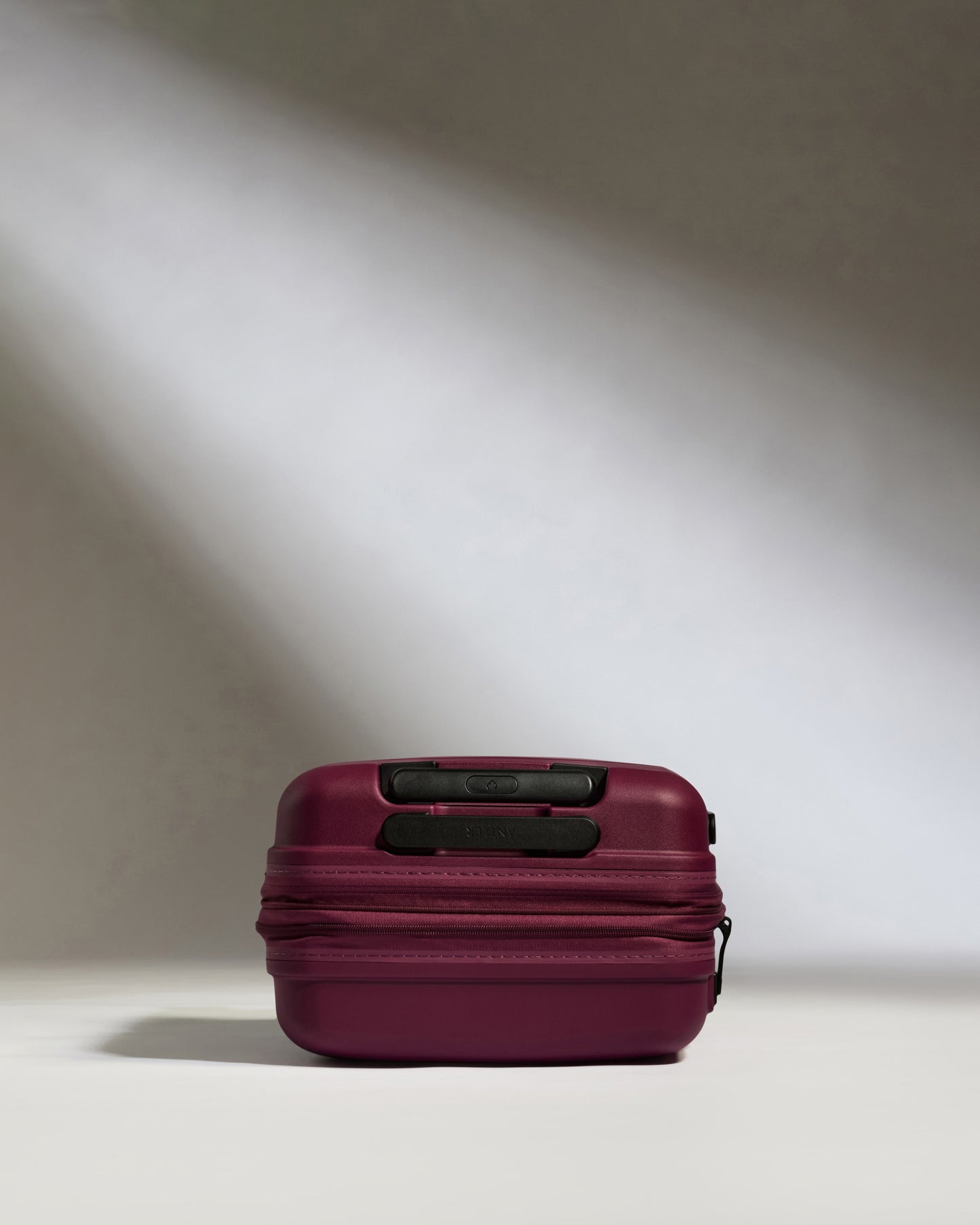 Expandable Carry-on Luggage in Heather Purple - Single Stripe