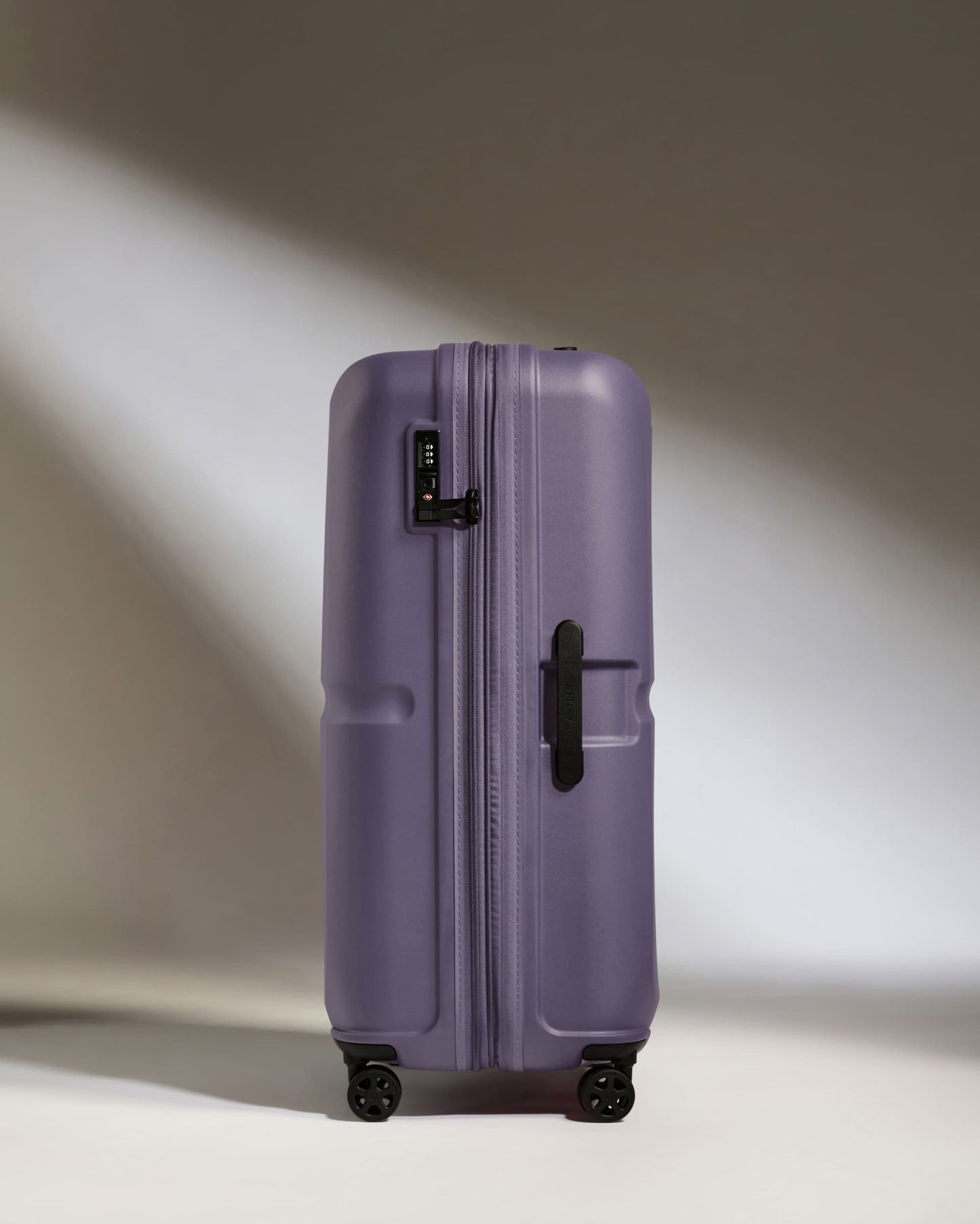 Large Luggage in Thistle Purple - Single Stripe