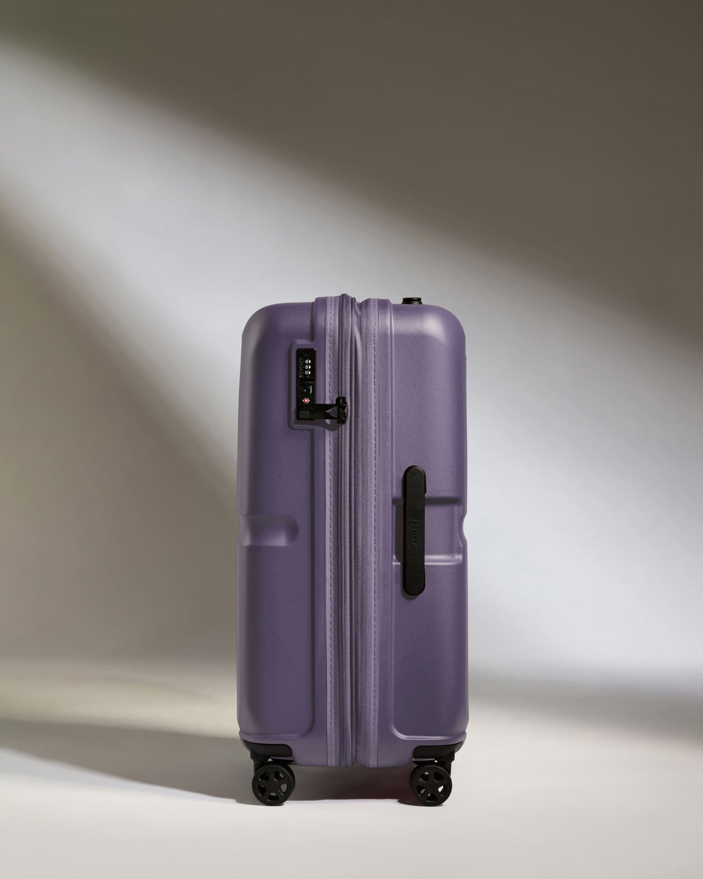 Medium Luggage in Thistle Purple - Single Stripe