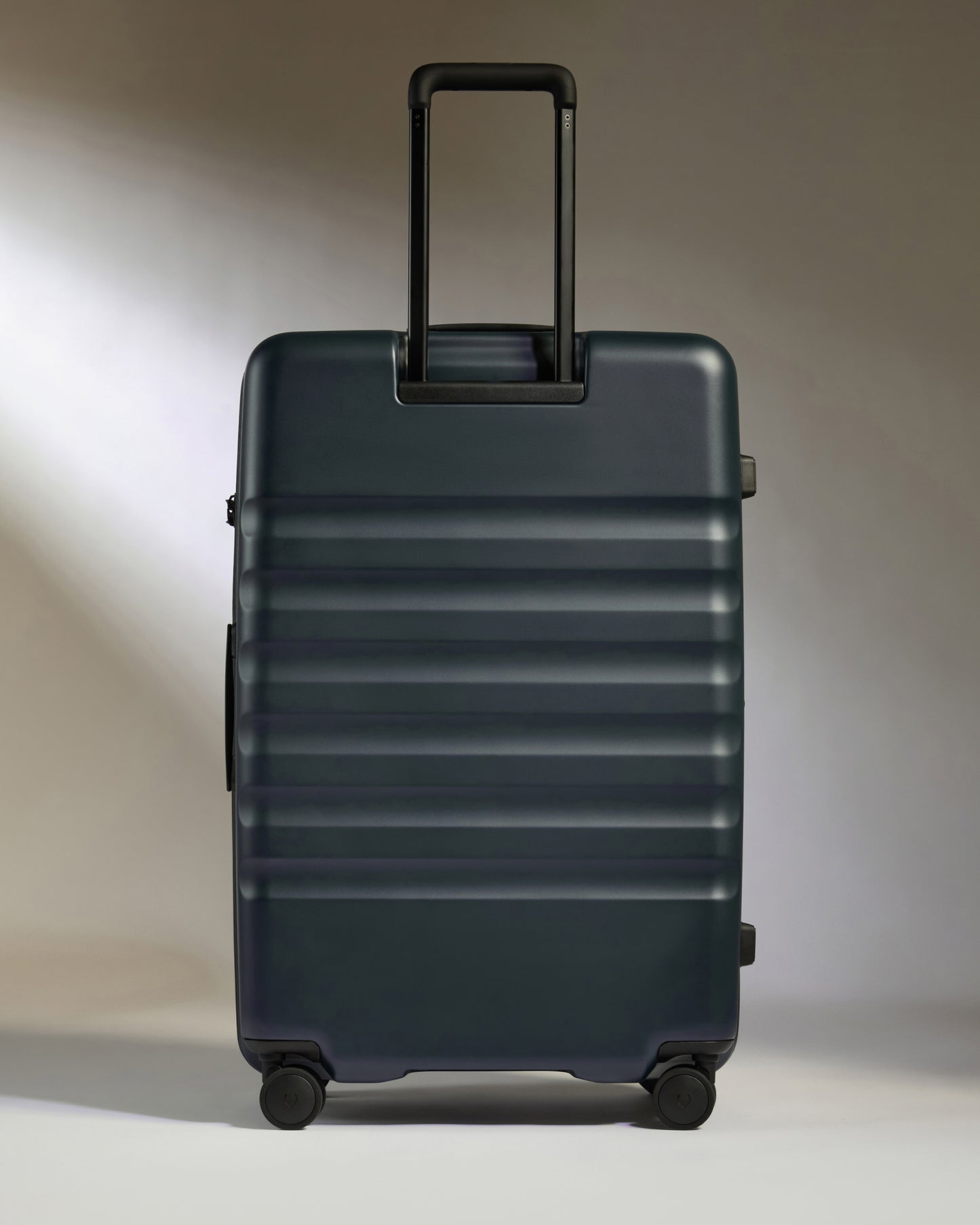 Large  Suitcase in Indigo Blue - Icon Stripe