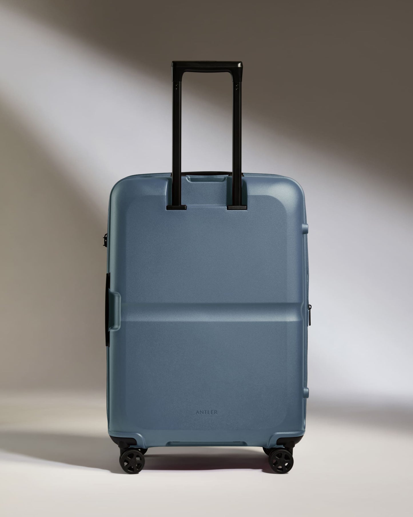 Medium Luggage in Cove Blue - Single Stripe