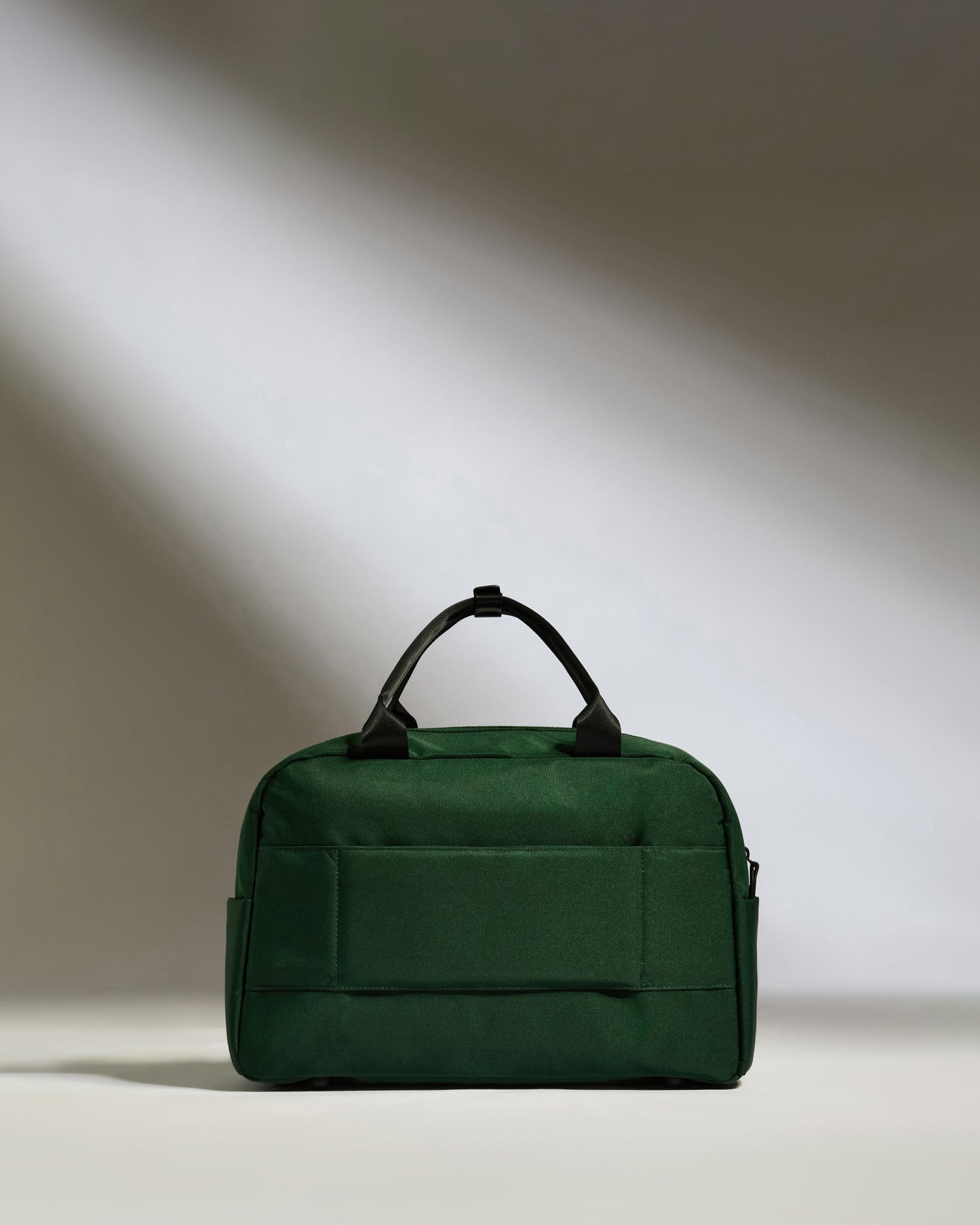 Overnight Bag in Antler Green