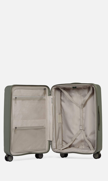 Medium Luggage in Field Green - Stamford 2.0